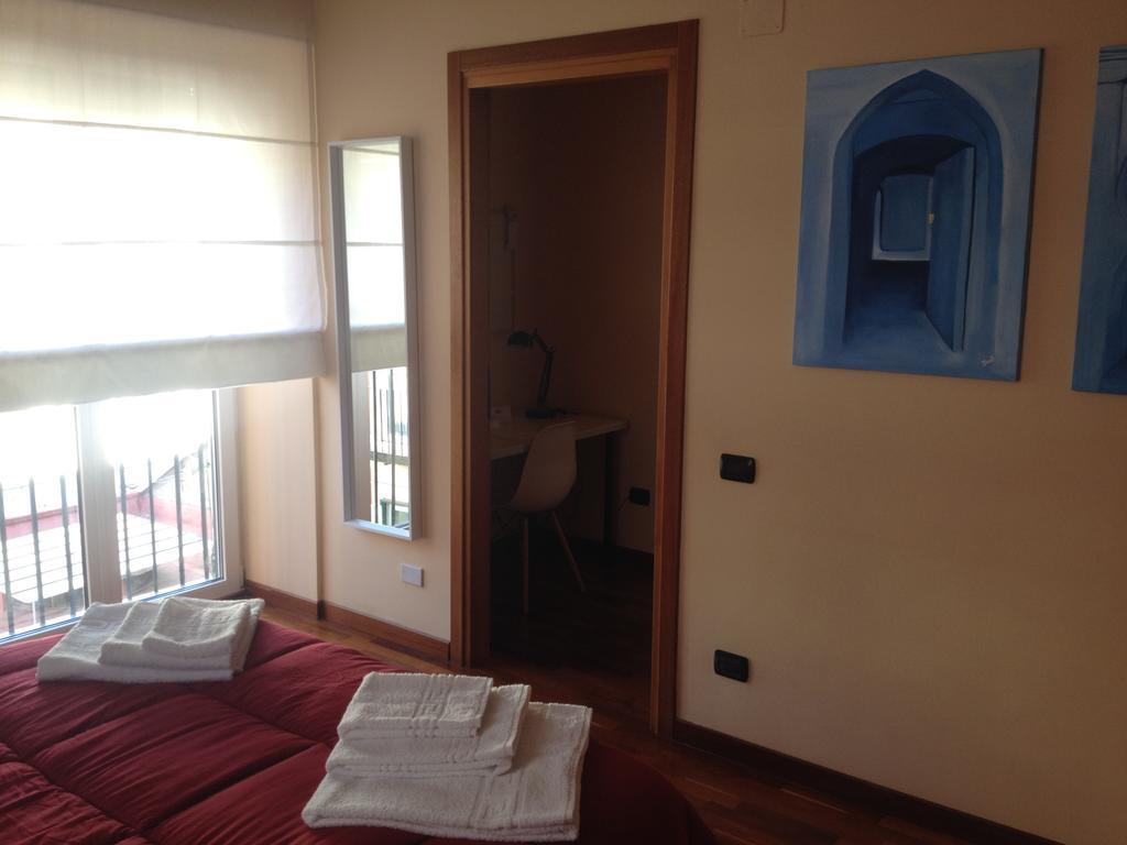 Toledo Suite نابولي المظهر الخارجي الصورة